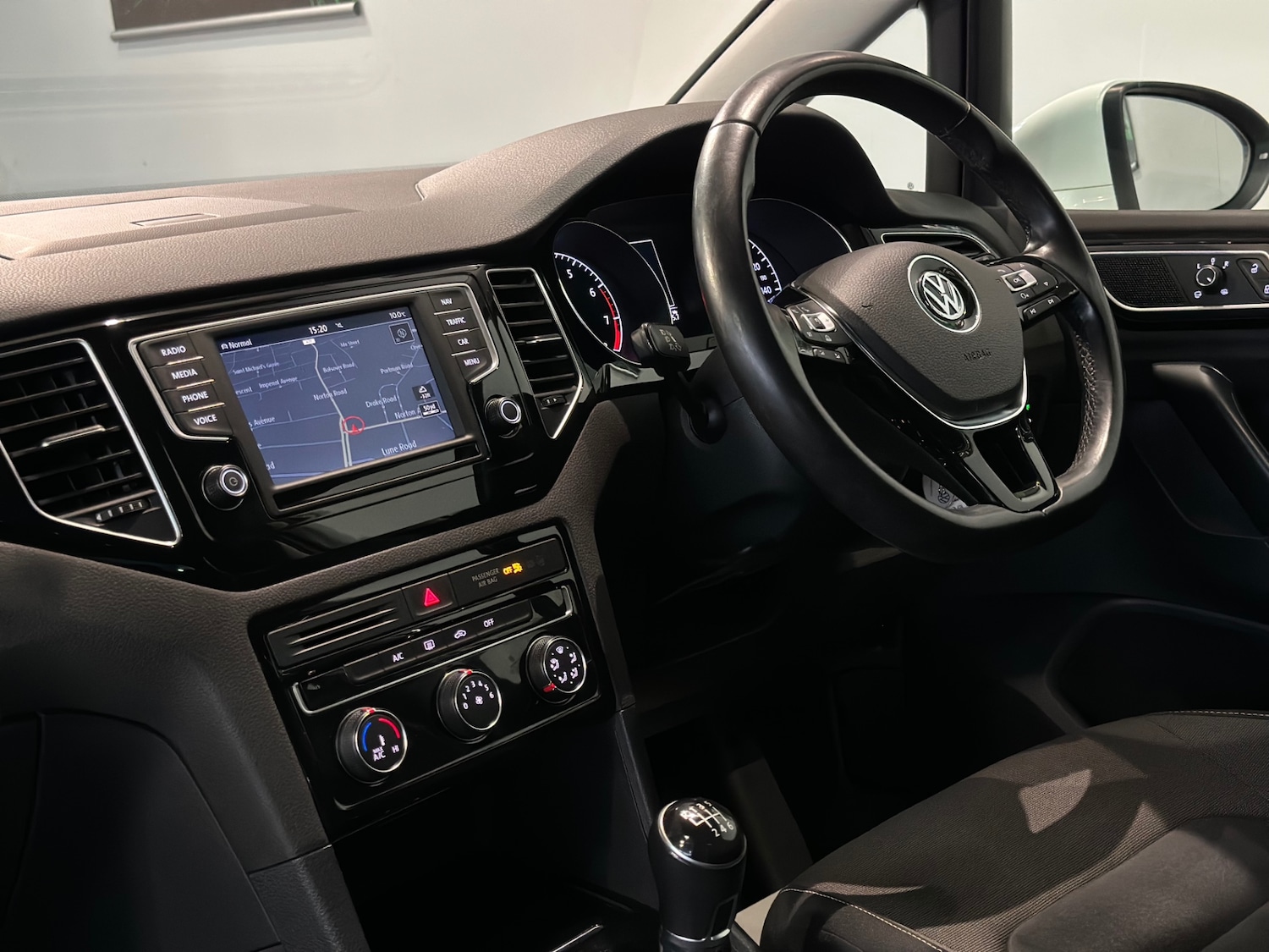 Used Volkswagen Golf SV 2016 for sale - 76918021: Photo 11