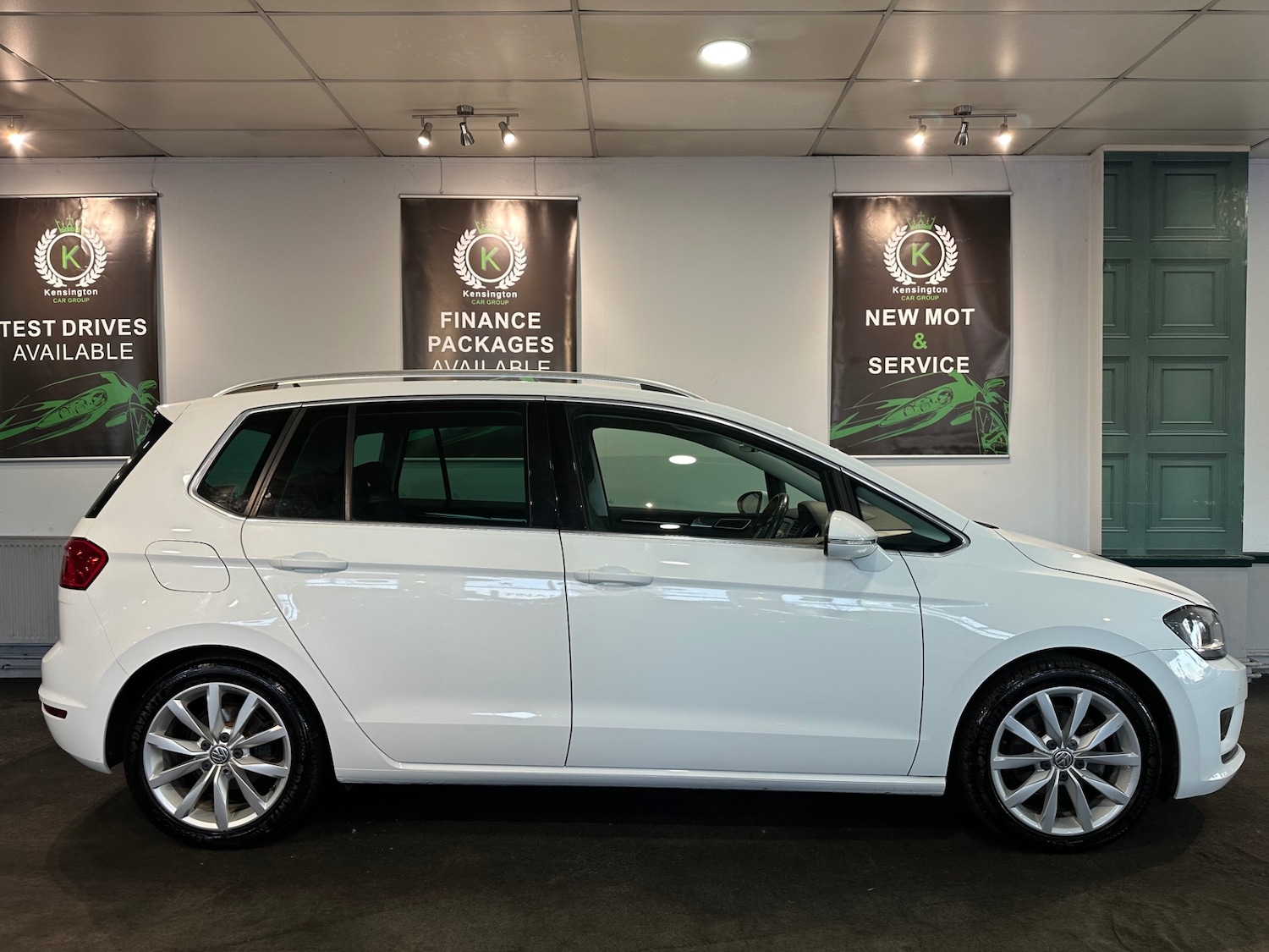 Used Volkswagen Golf SV 2016 for sale - 76918021: Photo 8