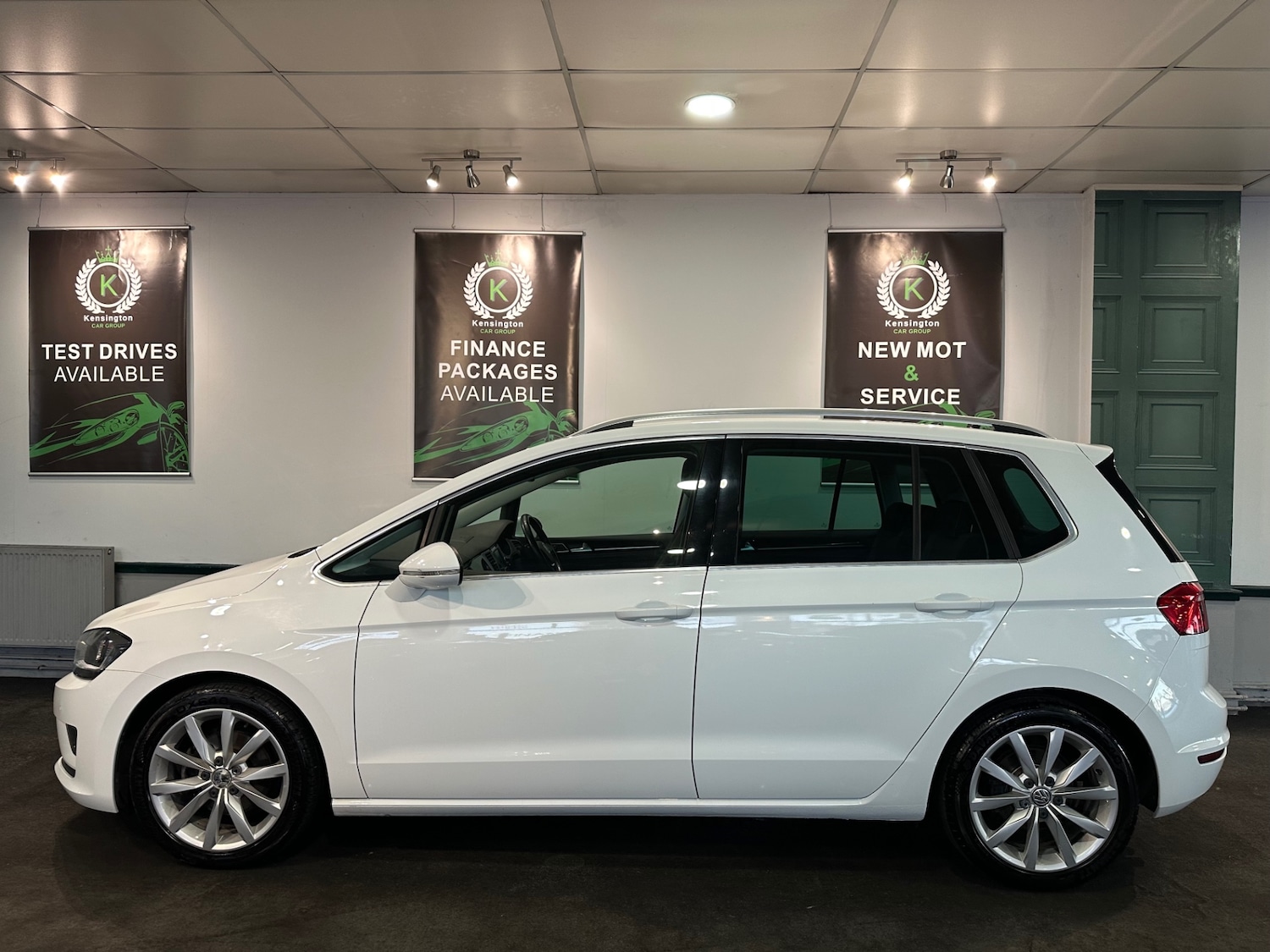 Used Volkswagen Golf SV 2016 for sale - 76918021: Photo 9