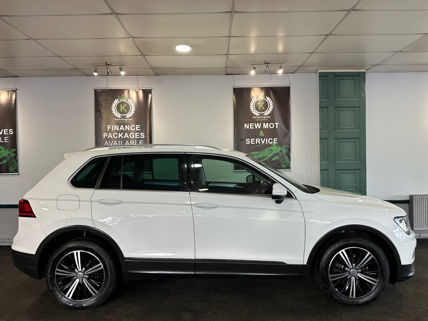 Used Volkswagen Tiguan 2016 for sale - 77196713: Photo 10