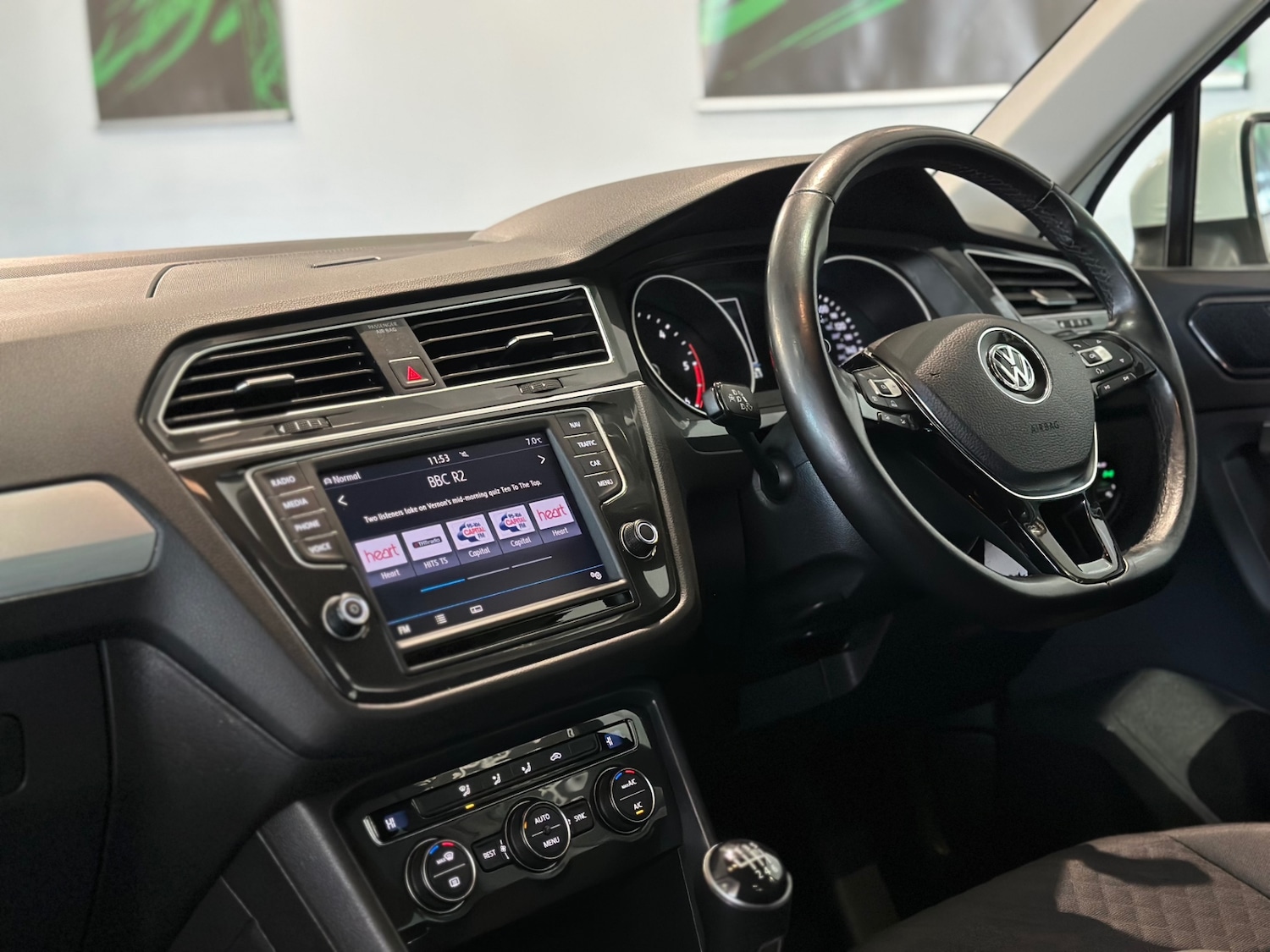 Used Volkswagen Tiguan 2016 for sale - 77196713: Photo 23