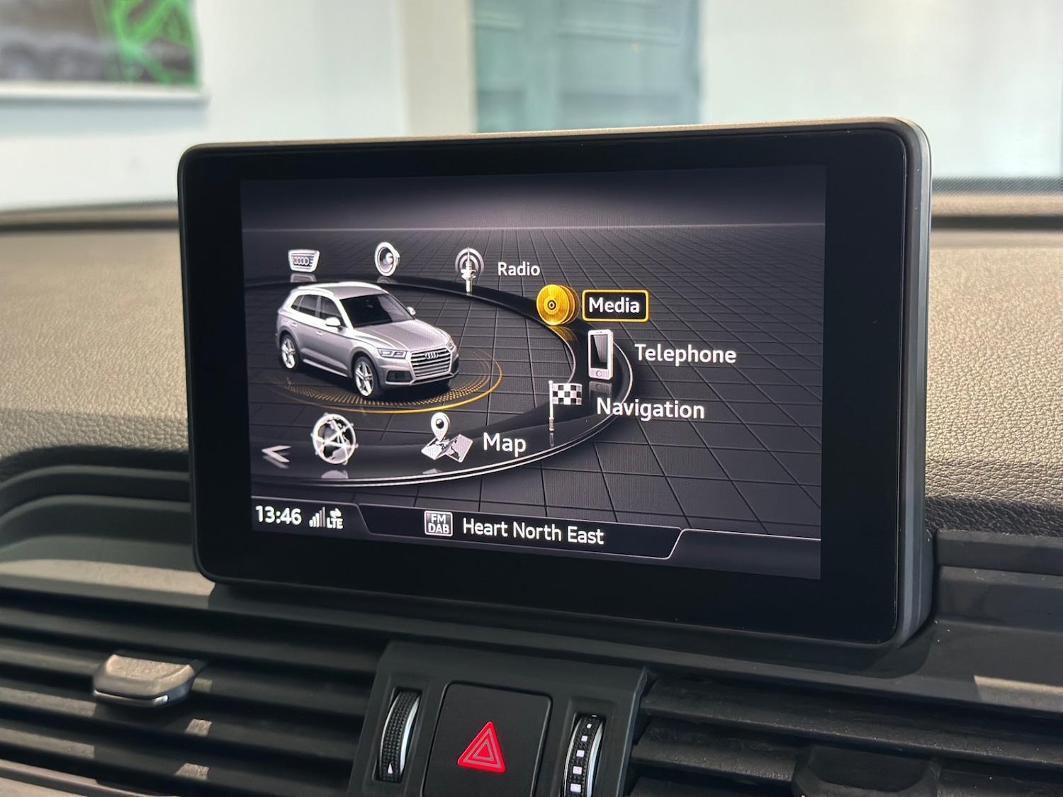 Used Audi Q5 2017 for sale - 77259332: Photo 25