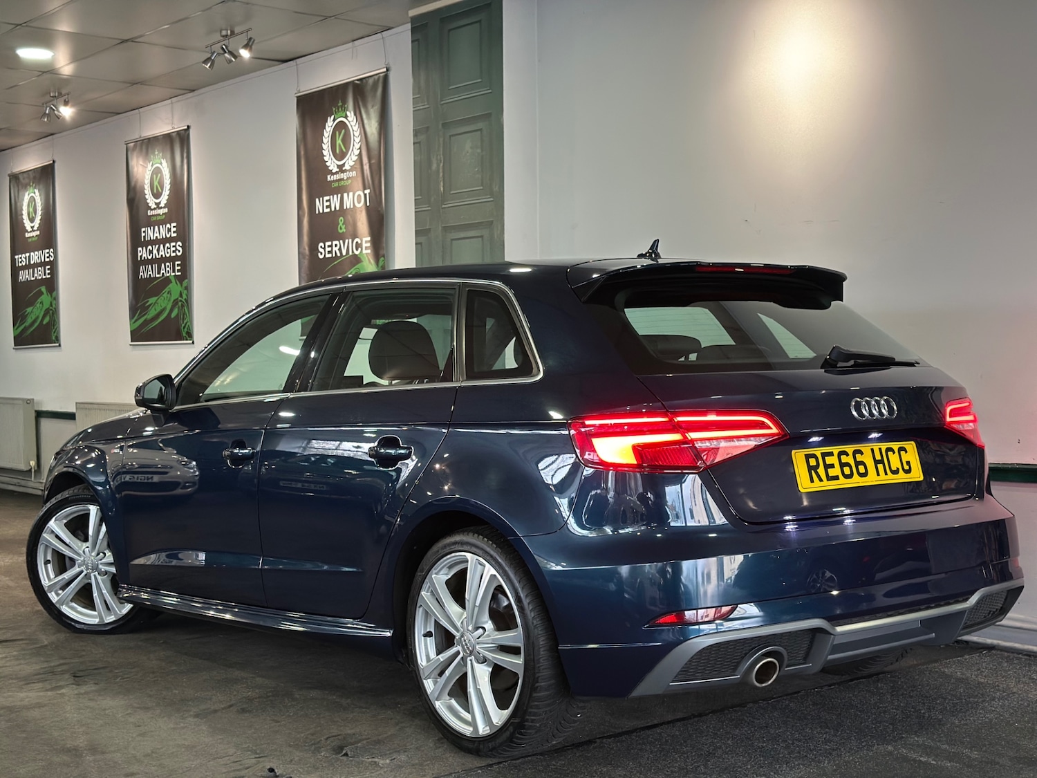 Used Audi A3 2016 for sale - 76600178: Photo 5