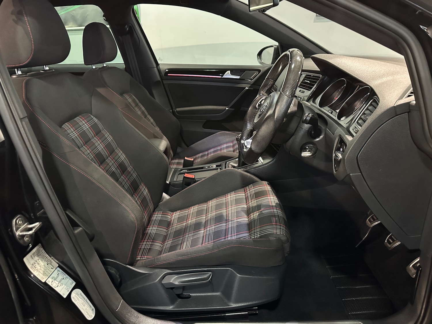 Used Volkswagen Golf 2015 for sale - 76713406: Photo 11