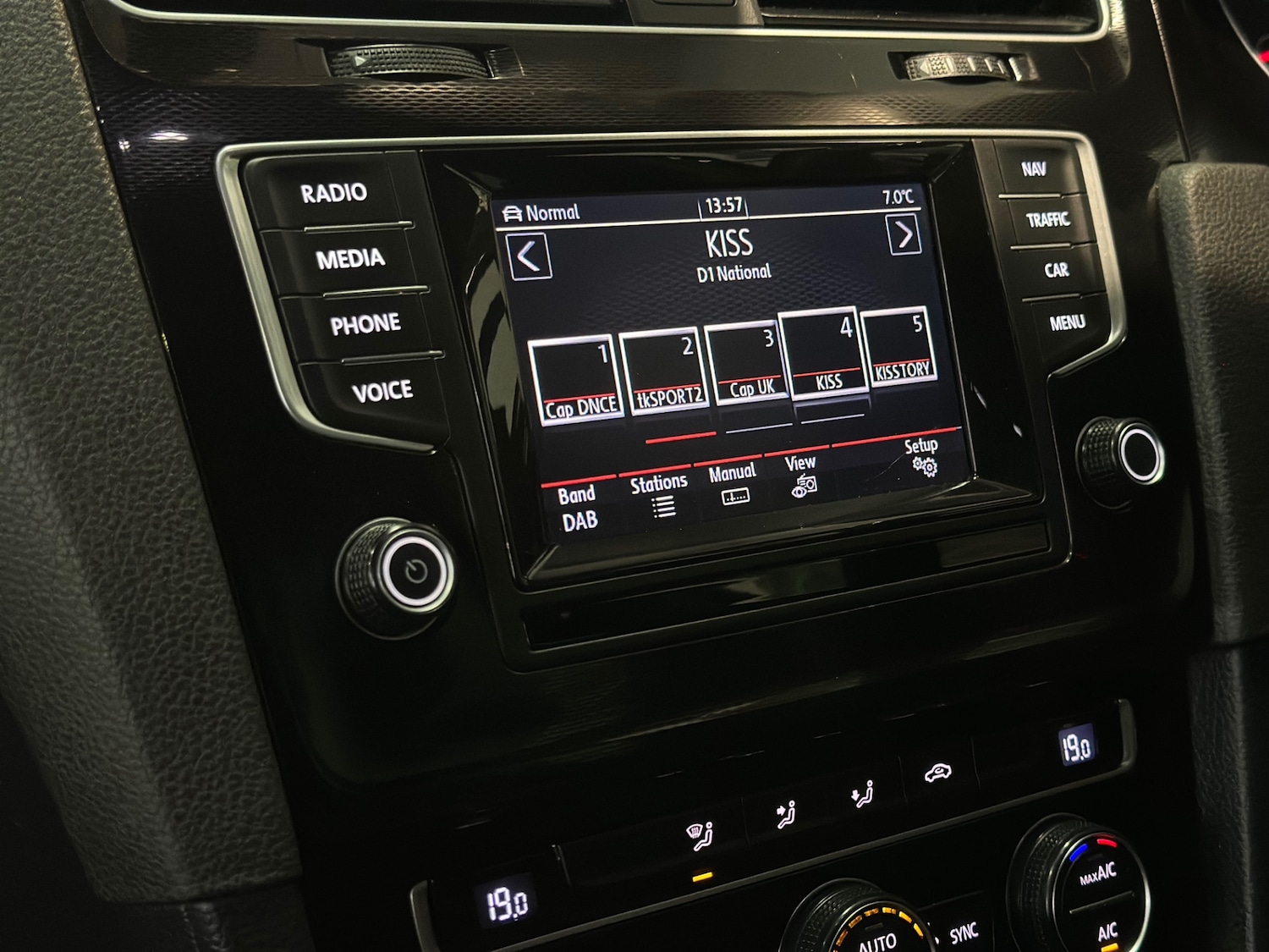 Used Volkswagen Golf 2015 for sale - 76713406: Photo 18