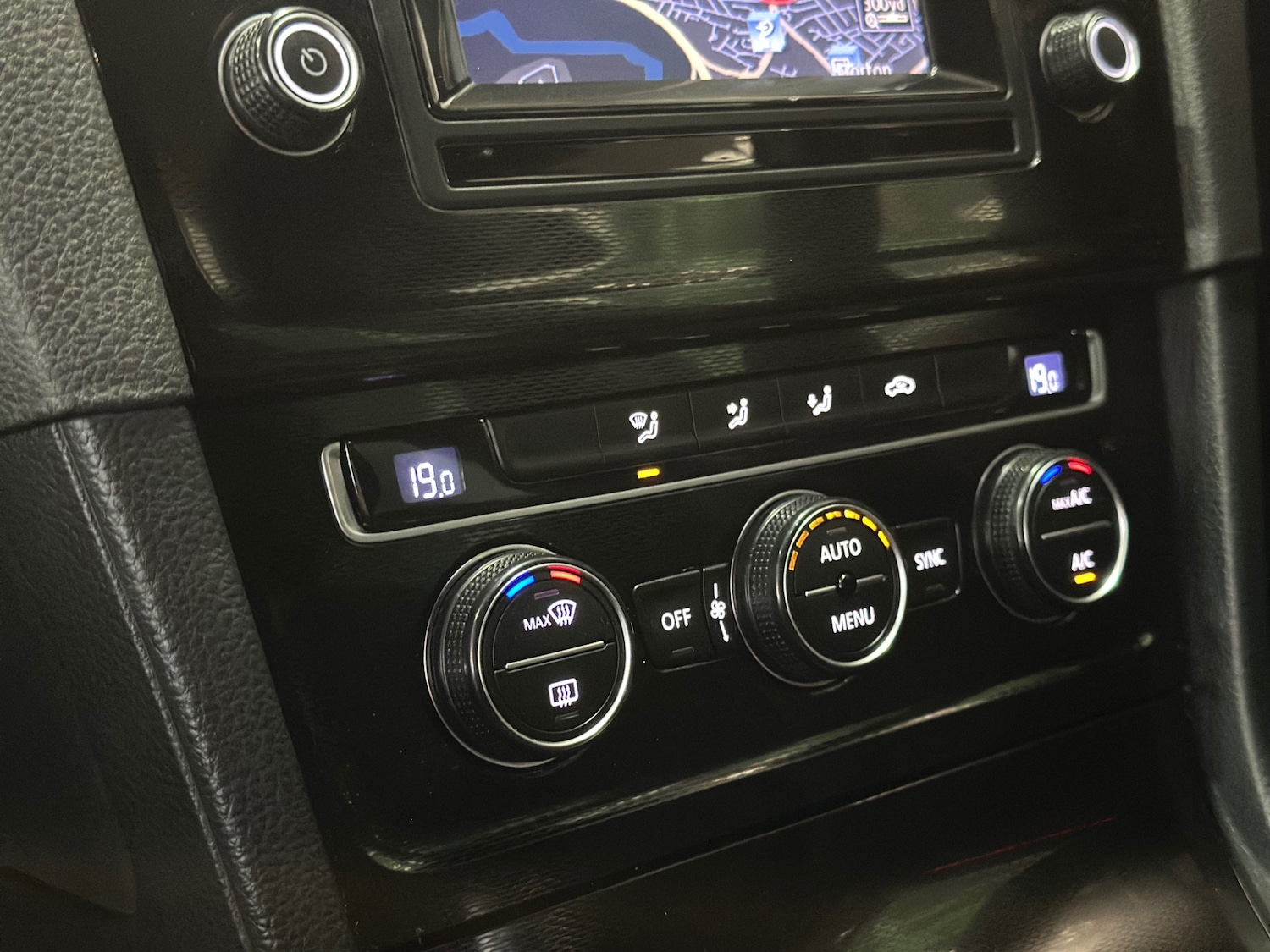 Used Volkswagen Golf 2015 for sale - 76713406: Photo 21