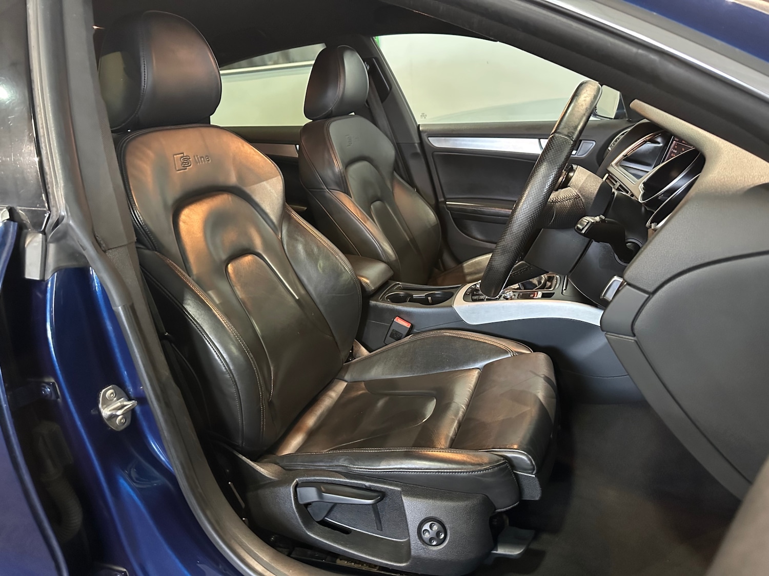 Used Audi A5 2012 for sale - 76861953: Photo 9