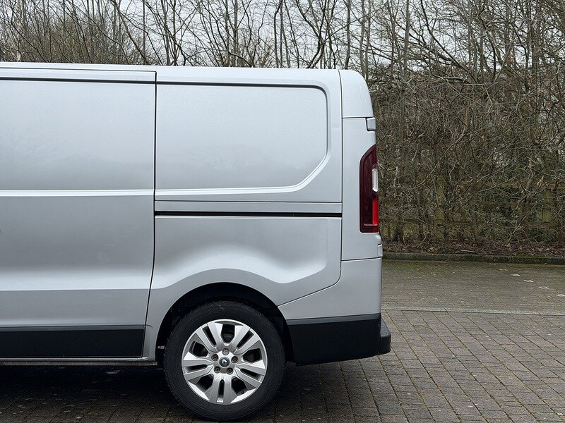 Used Renault Trafic 2022 for sale - 77959173: Photo 10