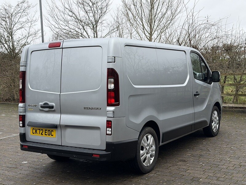 Used Renault Trafic 2022 for sale - 77959173: Photo 11