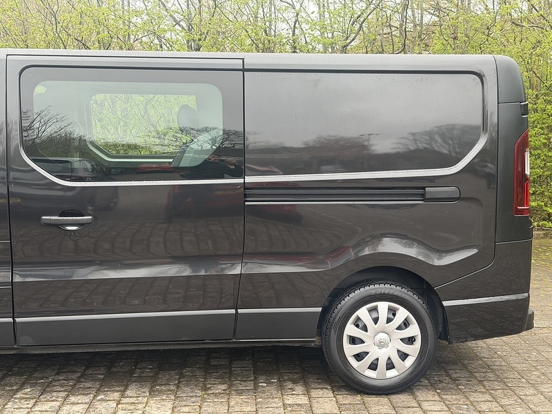 Used Vauxhall Vivaro 2018 for sale - 78045140: Photo 10