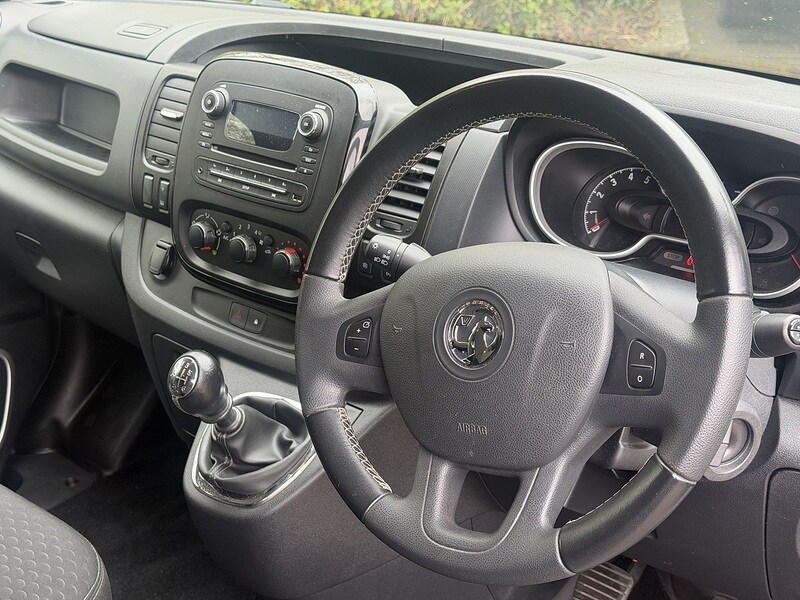 Used Vauxhall Vivaro 2018 for sale - 78045140: Photo 14