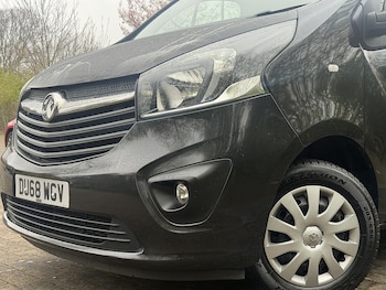 Used Vauxhall Vivaro 2018 for sale - 78045140: Photo