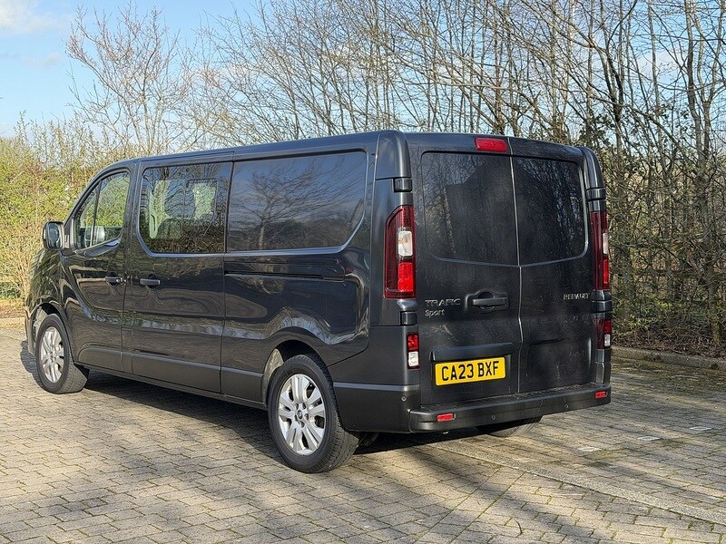 Used Renault Trafic 2023 for sale - 77959170: Photo 11