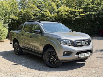 Used Nissan Navara 2020 for sale - 79210710: Photo