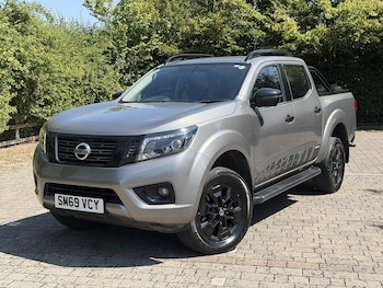 Used Nissan Navara 2020 for sale - 79210710: Photo