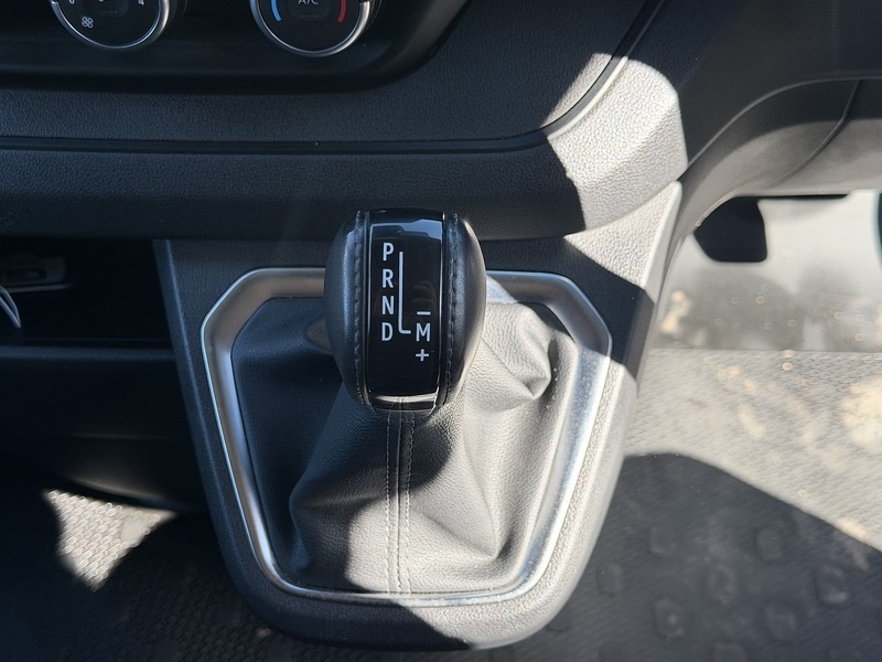 Used Renault Trafic 2023 for sale - 77959174: Photo 2