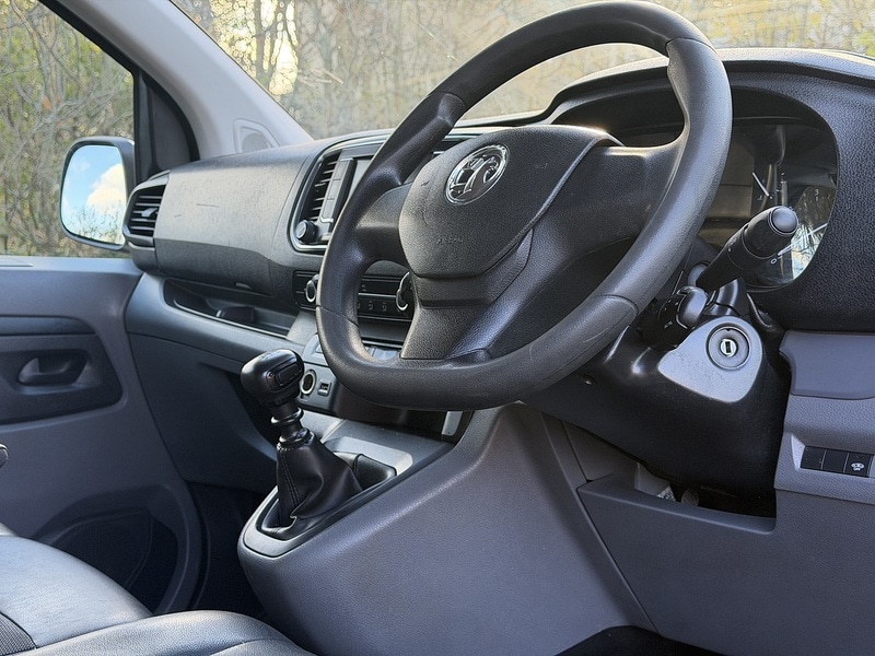 Used Vauxhall Vivaro for sale - 78111455: Photo 14