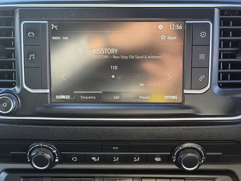 Used Vauxhall Vivaro for sale - 78111455: Photo 17