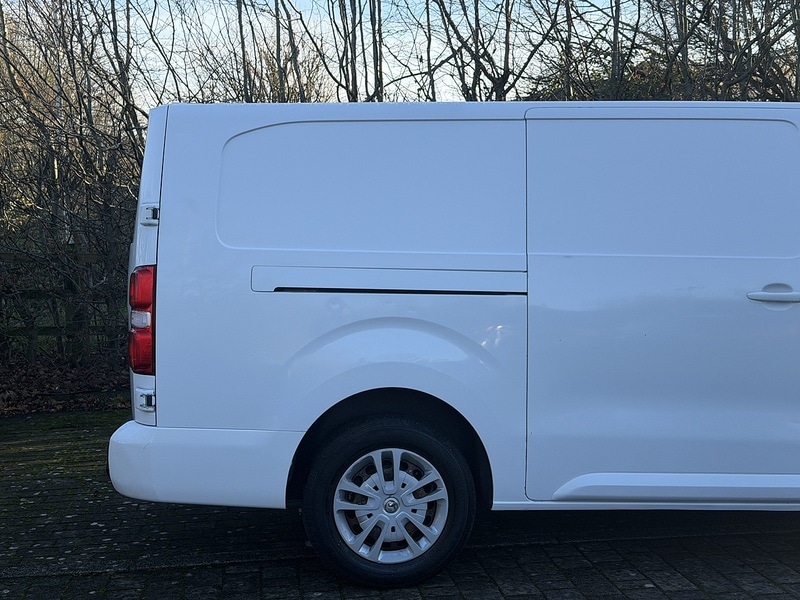 Used Vauxhall Vivaro for sale - 78111455: Photo 7