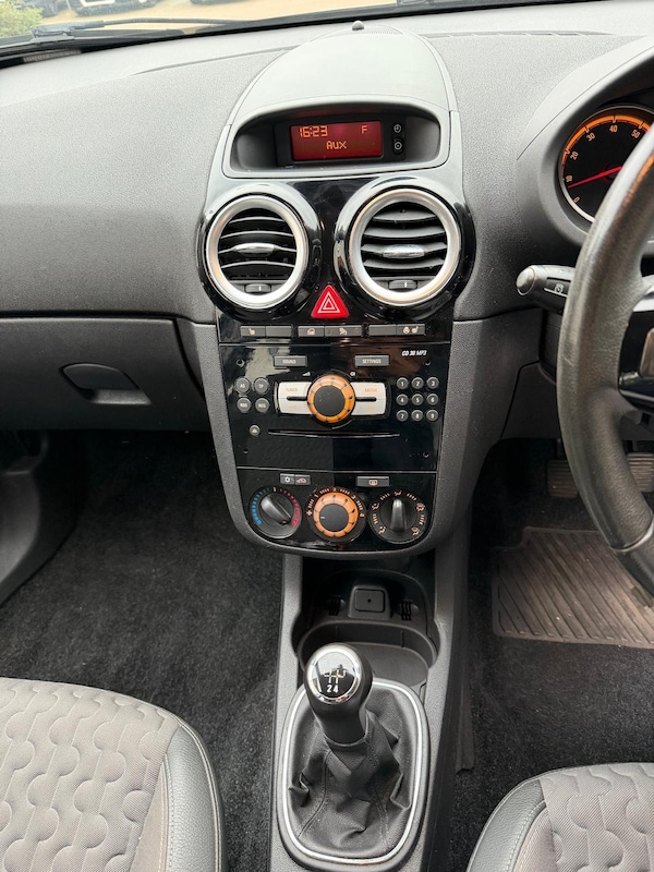 Used Vauxhall Corsa 2014 for sale - 76305868: Photo 14