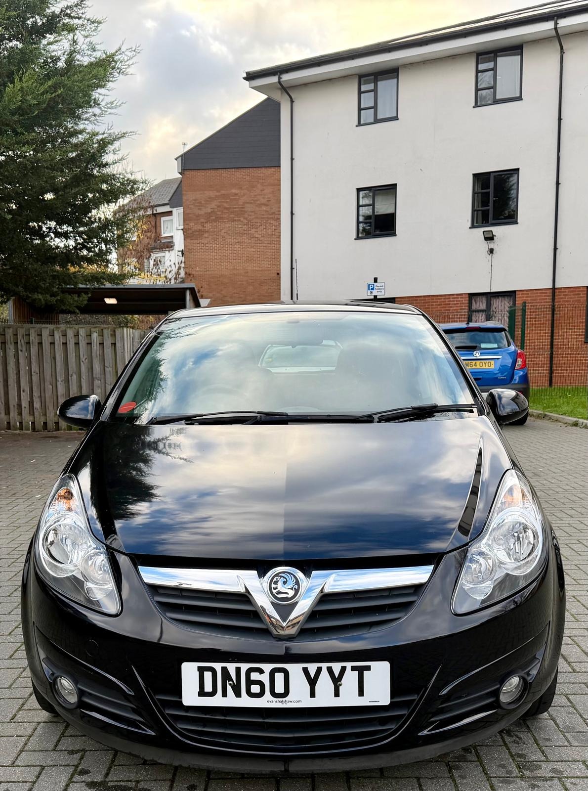 Used Vauxhall Corsa 2010 for sale - 76531011: Photo 9