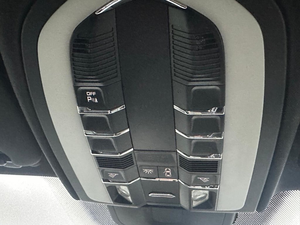 Used Porsche Cayenne 2013 for sale - 77263324: Photo 21