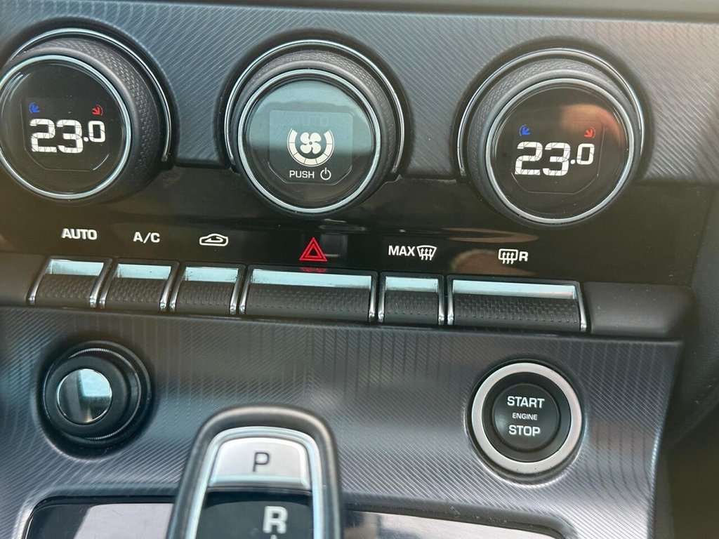 Used Jaguar F-Type 2018 for sale - 77133323: Photo 22