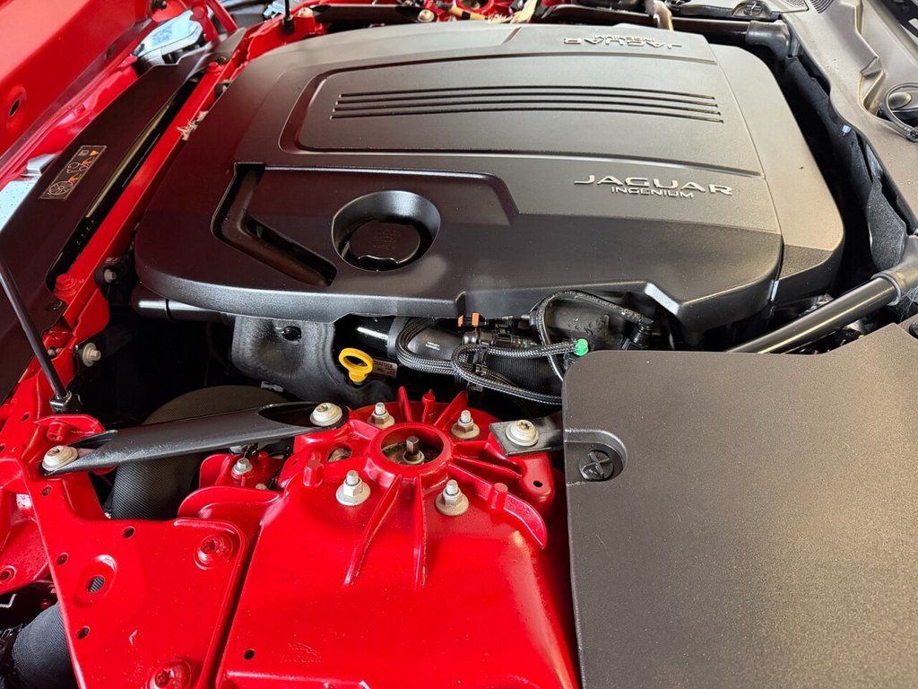 Used Jaguar F-Type 2018 for sale - 77133323: Photo 27