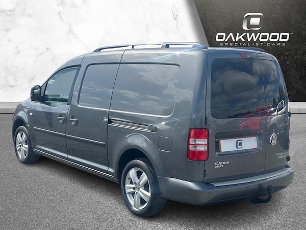 Used Volkswagen Caddy Maxi 2014 for sale - 74696103: Photo 4