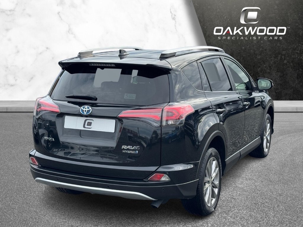 Used Toyota RAV4 2016 for sale - 76106211: Photo 13