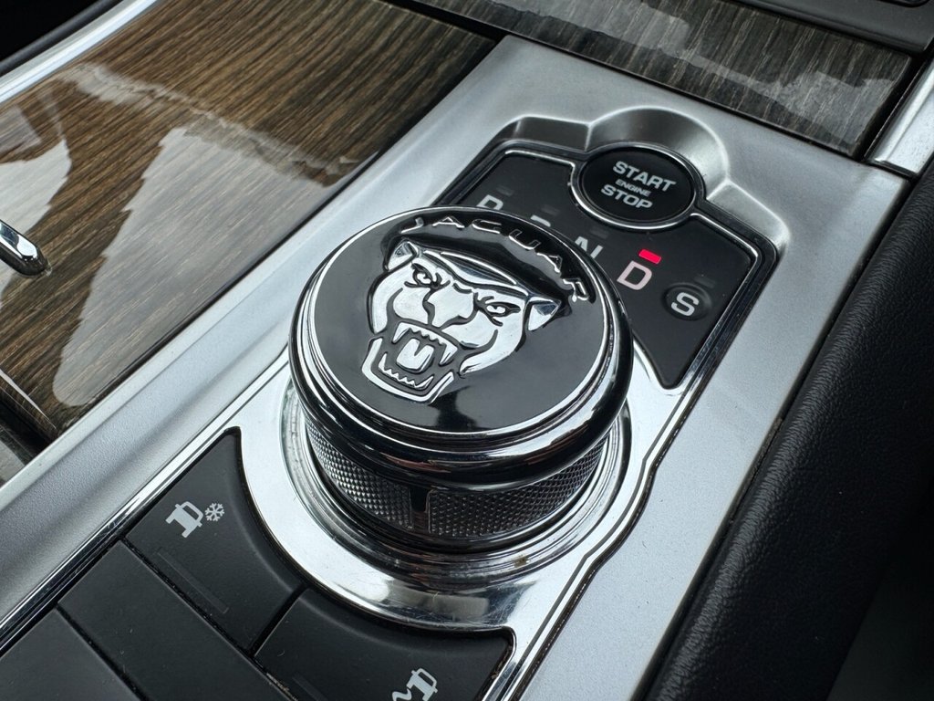 Used Jaguar XF 2015 for sale - 76223803: Photo 16