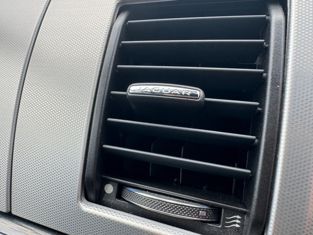 Used Jaguar XF 2015 for sale - 76223803: Photo 20