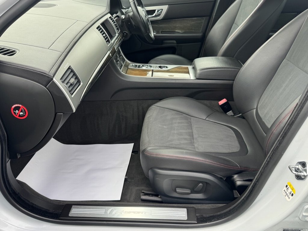 Used Jaguar XF 2015 for sale - 76223803: Photo 23