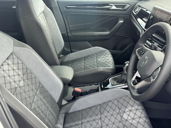 Used Volkswagen T-Roc 2024 for sale - 75527874: Photo 14