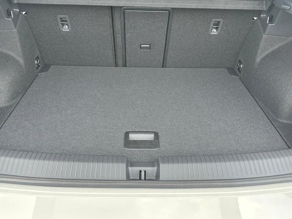 Used Volkswagen T-Roc 2024 for sale - 75527874: Photo 19