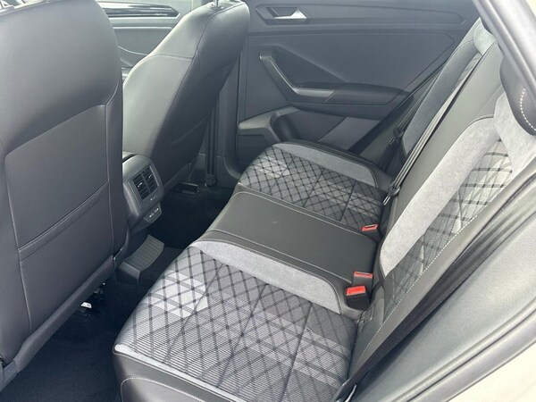 Used Volkswagen T-Roc 2024 for sale - 75527874: Photo 20