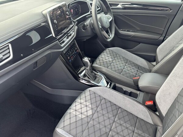 Used Volkswagen T-Roc 2024 for sale - 75527874: Photo 21