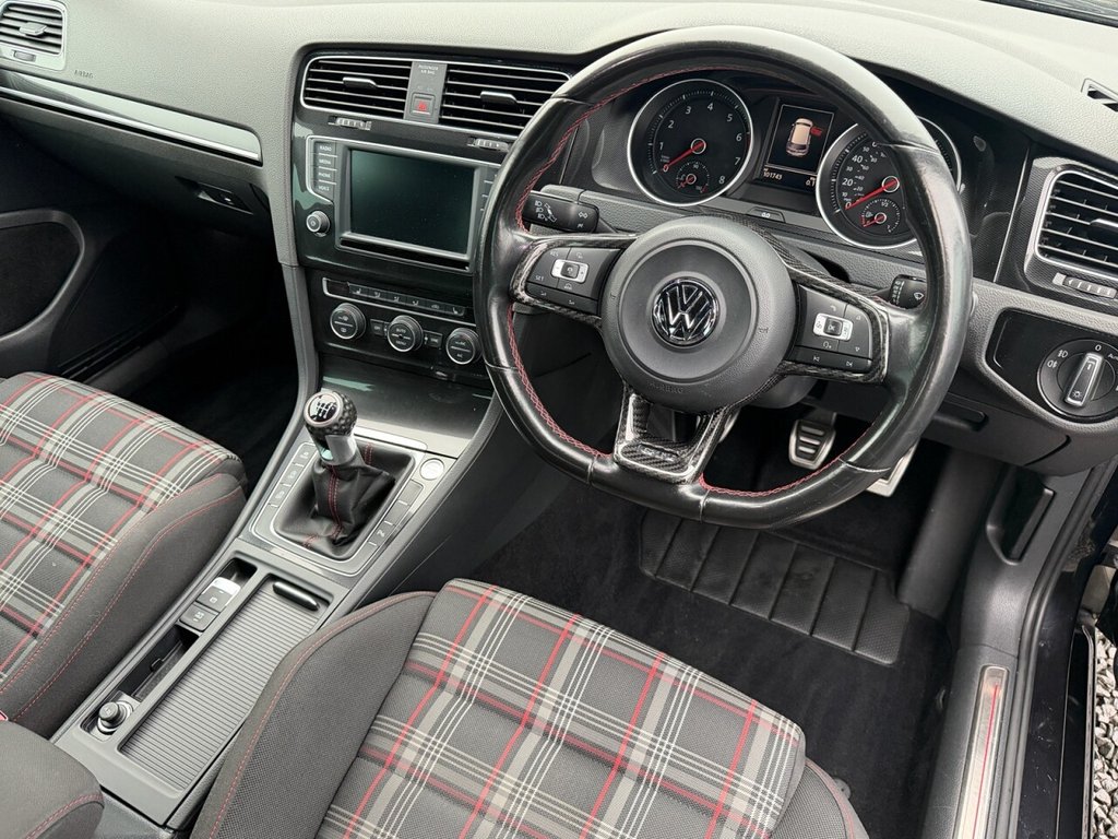 Used Volkswagen Golf 2016 for sale - 77250135: Photo 15