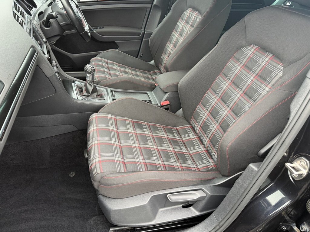 Used Volkswagen Golf 2016 for sale - 77250135: Photo 7