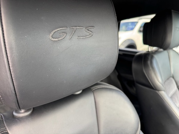 Used Porsche Macan 2018 for sale - 75682598: Photo 18