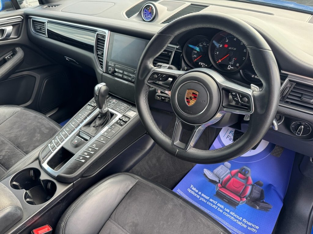 Used Porsche Macan 2018 for sale - 75682598: Photo 21