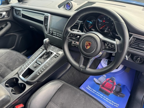 Used Porsche Macan 2018 for sale - 75682598: Photo 21