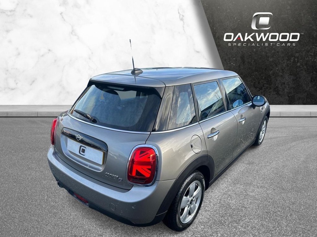 Used MINI Hatch 2018 for sale - 77627454: Photo 9