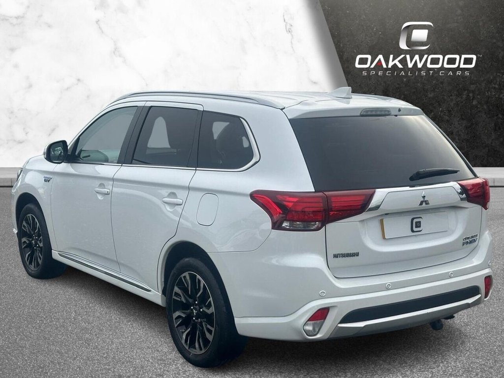 Used Mitsubishi Outlander 2018 for sale - 76080590: Photo 11