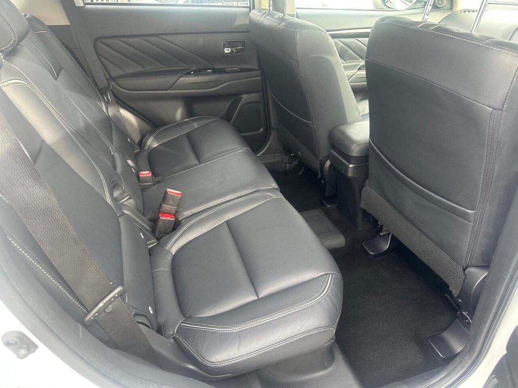 Used Mitsubishi Outlander 2018 for sale - 76080590: Photo 21