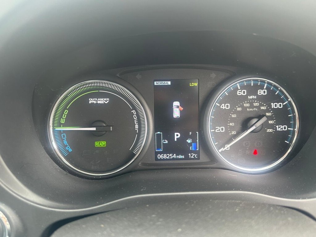 Used Mitsubishi Outlander 2018 for sale - 76080590: Photo 27