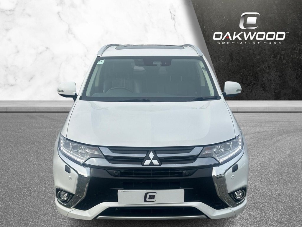 Used Mitsubishi Outlander 2018 for sale - 76080590: Photo 5
