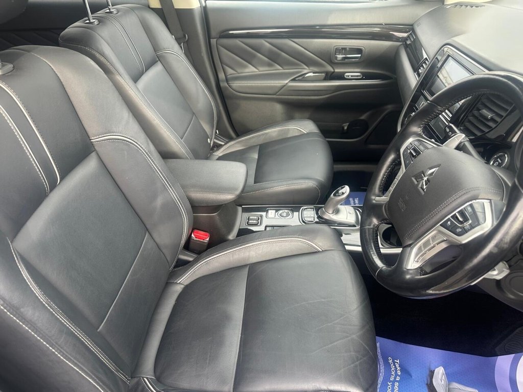 Used Mitsubishi Outlander 2018 for sale - 76080590: Photo 9