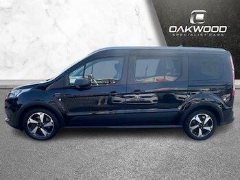 Used Ford Grand Tourneo Connect 2022 for sale - 75473940: Photo