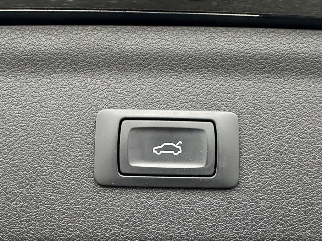 Used Audi RS Q3 2016 for sale - 76367901: Photo 31